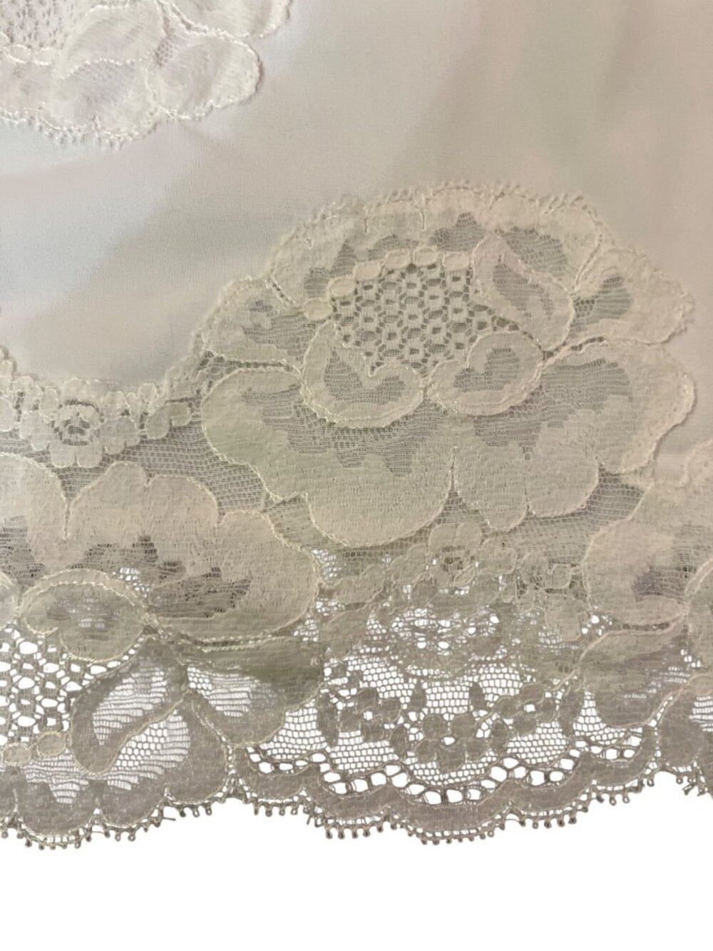 Vintage Lorraine Perfect Fit Skirt Half Slip Womens L Cream Lace Used - Picture 11 of 12